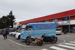 A Jouy-en-Josas depuis près de trente ans, je suis collectionneur et amateur de véhicules anciens (cyclos, motos et autos). Je restaure et je fais rouler les véhicules.
Contact : dominique.veau@numericable.fr